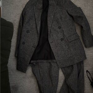 Dynamite Women’s Suit